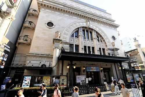 道頓堀のシンボル・大阪松竹座、閉館から一転存続へ…大阪府・市と協議し劇場の運営継続（読売新聞オンライン）