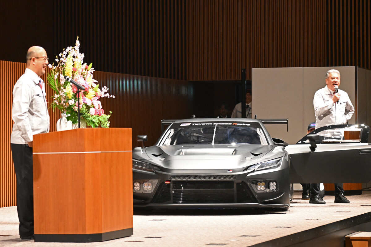 全国で入社式、趣向凝らし新社会人の門出祝う　爆音で激励、人文字記録挑戦も（時事通信）